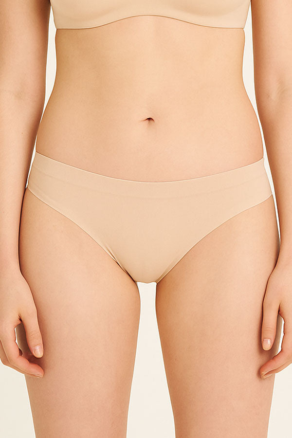 89122 Thong C04