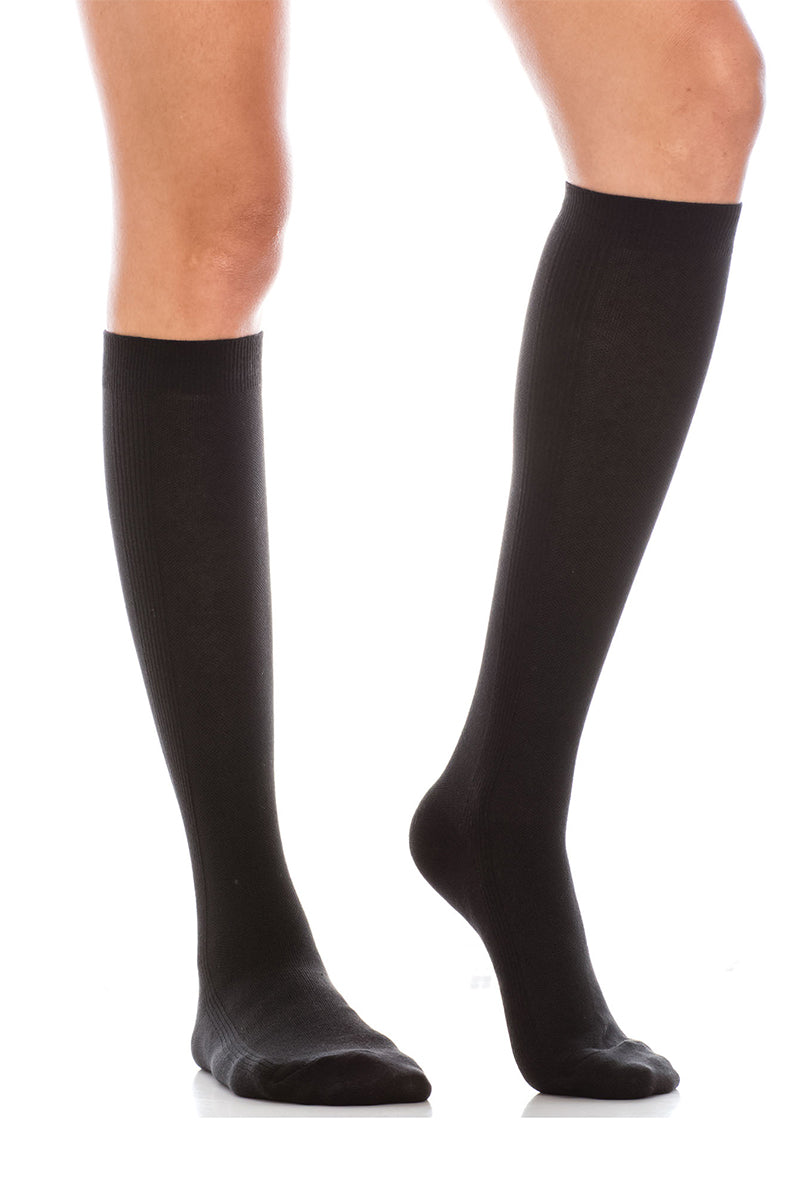 WS10 12 Pairs Knitted Body with Bold Stripes, Shoe Size 6–9, Made in Korea Striped Contrast Knee High Socks