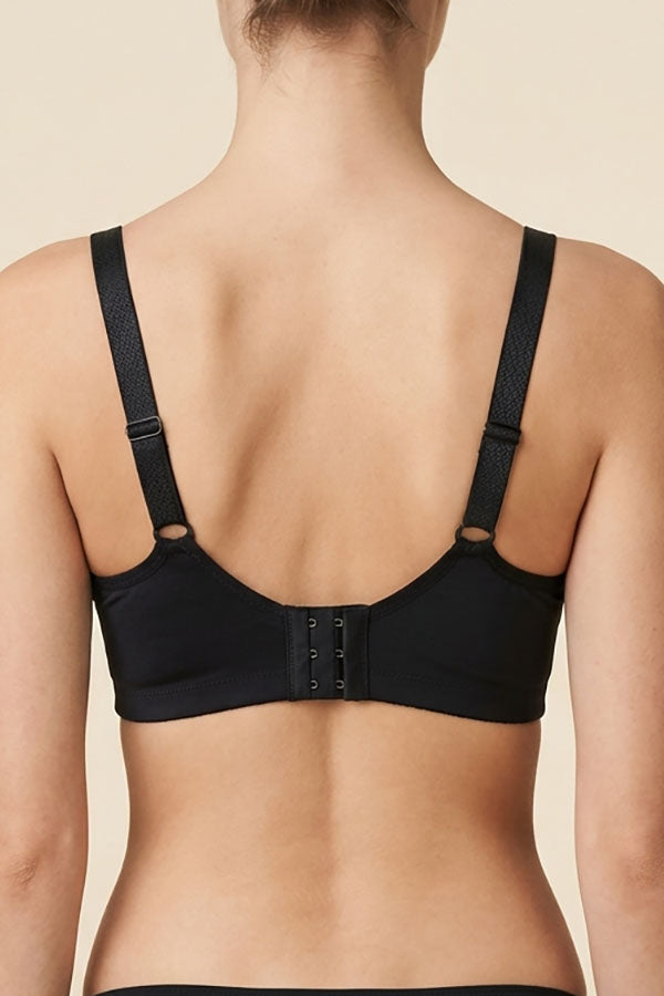 50303 6-Pack Comfortable & Supportive, 3-Hook Back Closure Wireless Bra B C D Cup