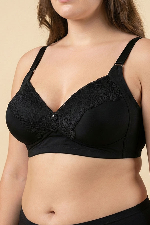 89124 6 Piece No Underwire, Adjustable Straps Solid/Lace Full Coverage Bra – B, C, D Cup C03